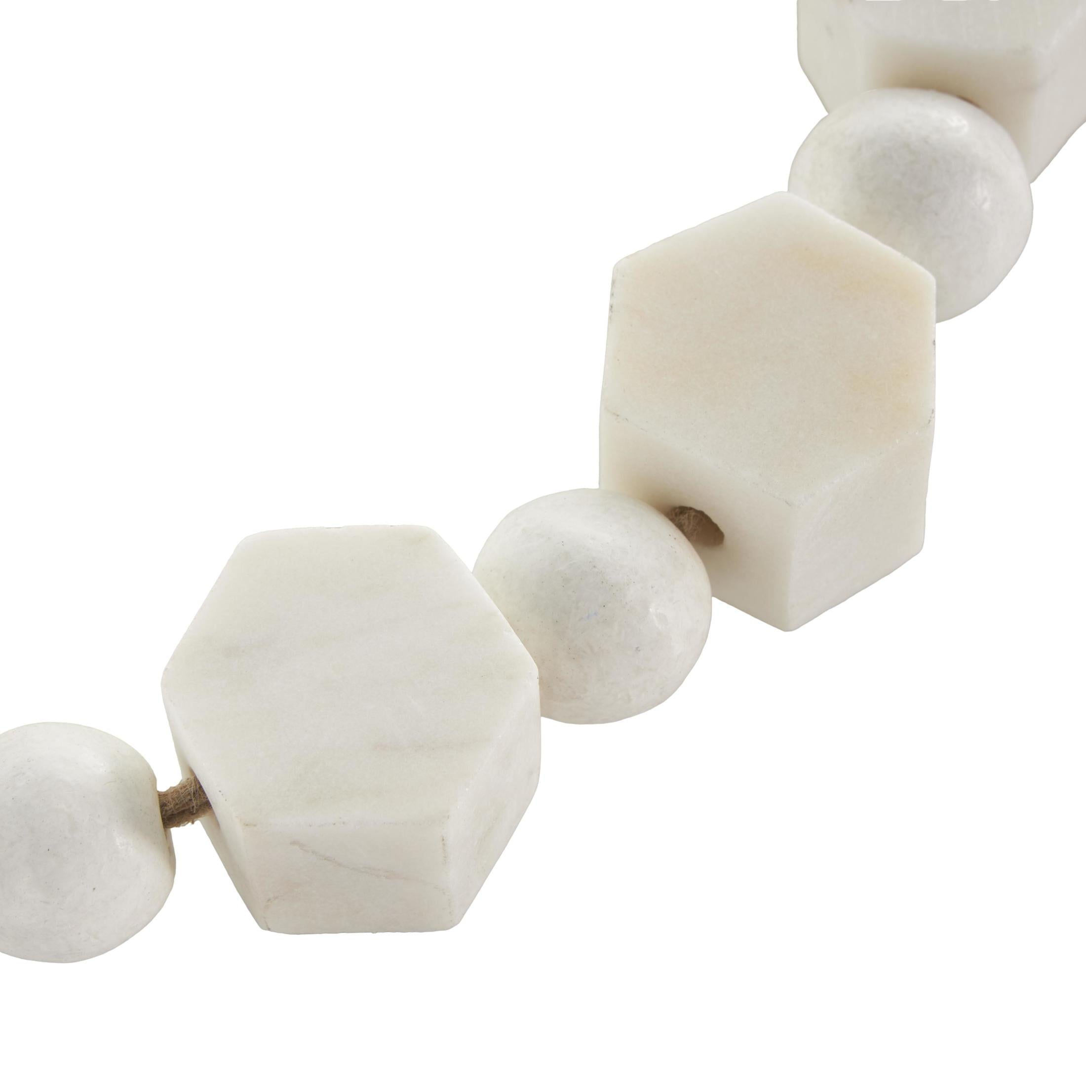 DecMode Handmade Hexagon White Marble Garland with Tassel with Knotted Brown Jute