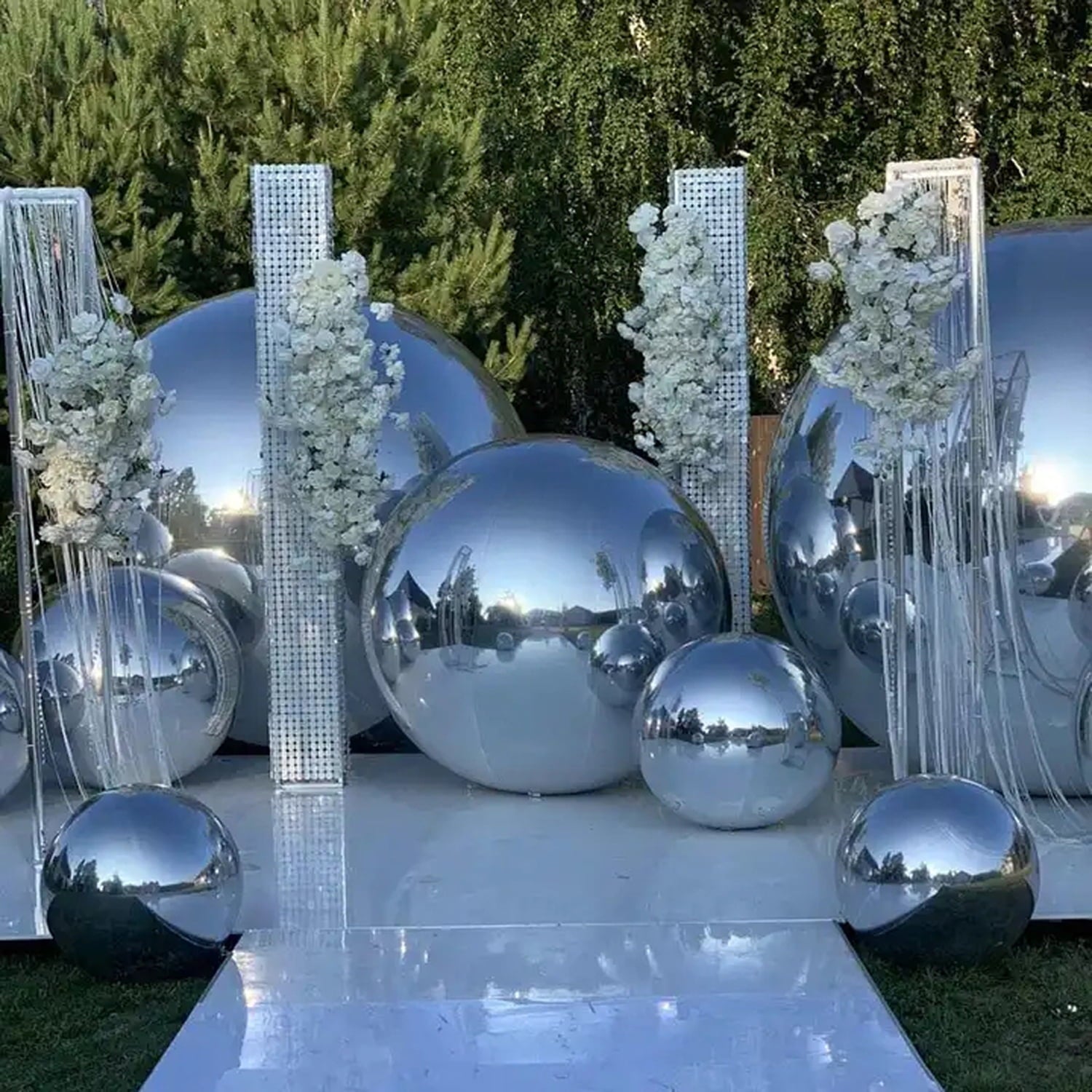 20" Hanging Silvery Inflatable Mirror Ball Giant Disco Inflatable Mirror Balloon Large Reflective Christmas Spheres For Stage Decoration
