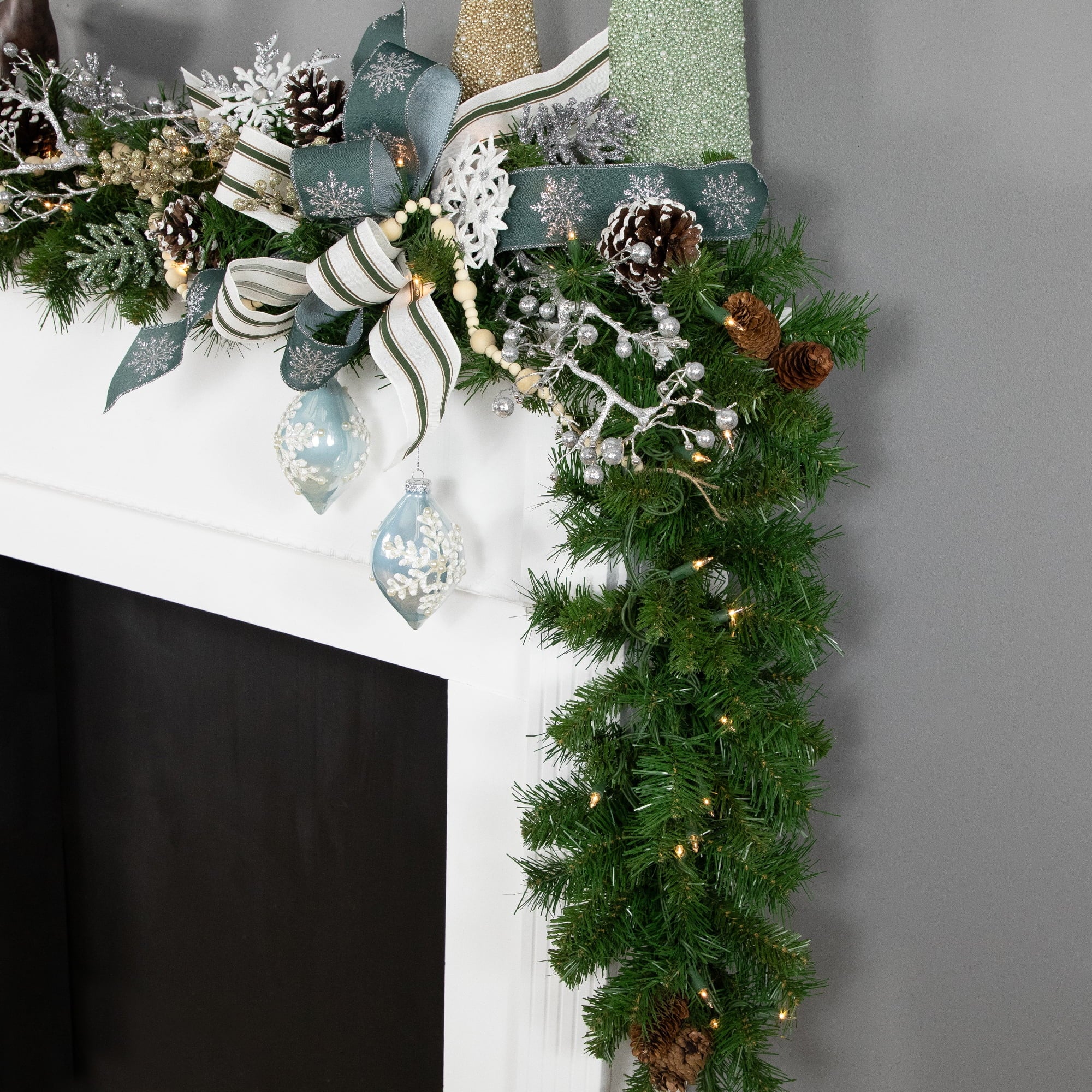 Northlight 9' x 14" Prelit Dakota Red Pine Artificial Christmas Garland - Clear Lights
