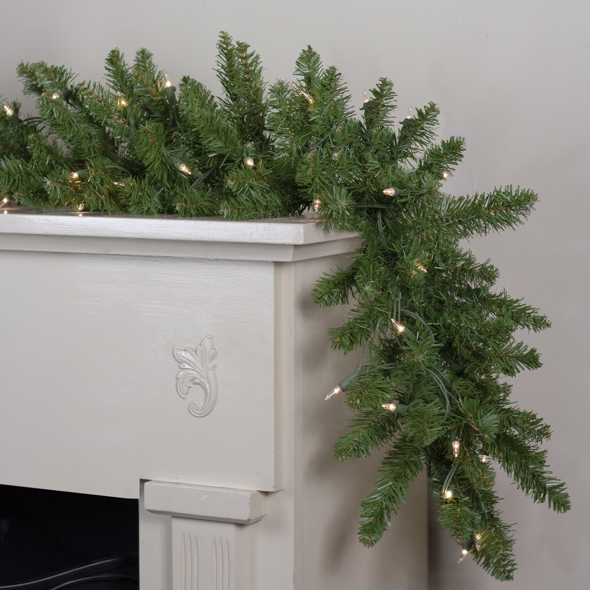 Northlight Pre-Lit Eastern Pine Artificial Christmas Garland - 9' x 12" - Clear Lights