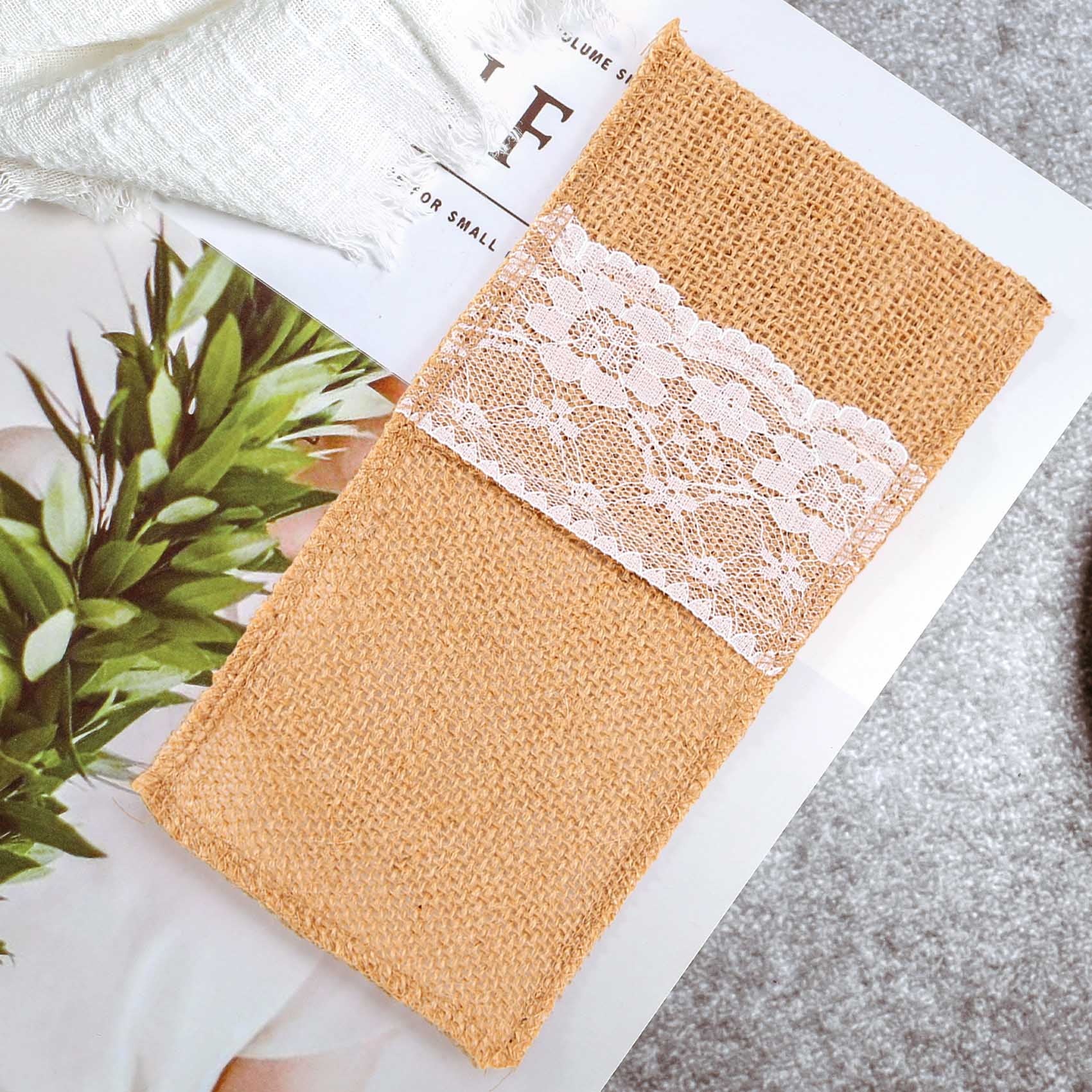 50 pcs Natural Jute Cutlery Knives and Forks Cutlery Set Silverware Bag Holder Burlap & Lace Party Wedding Decor, 21x11cm