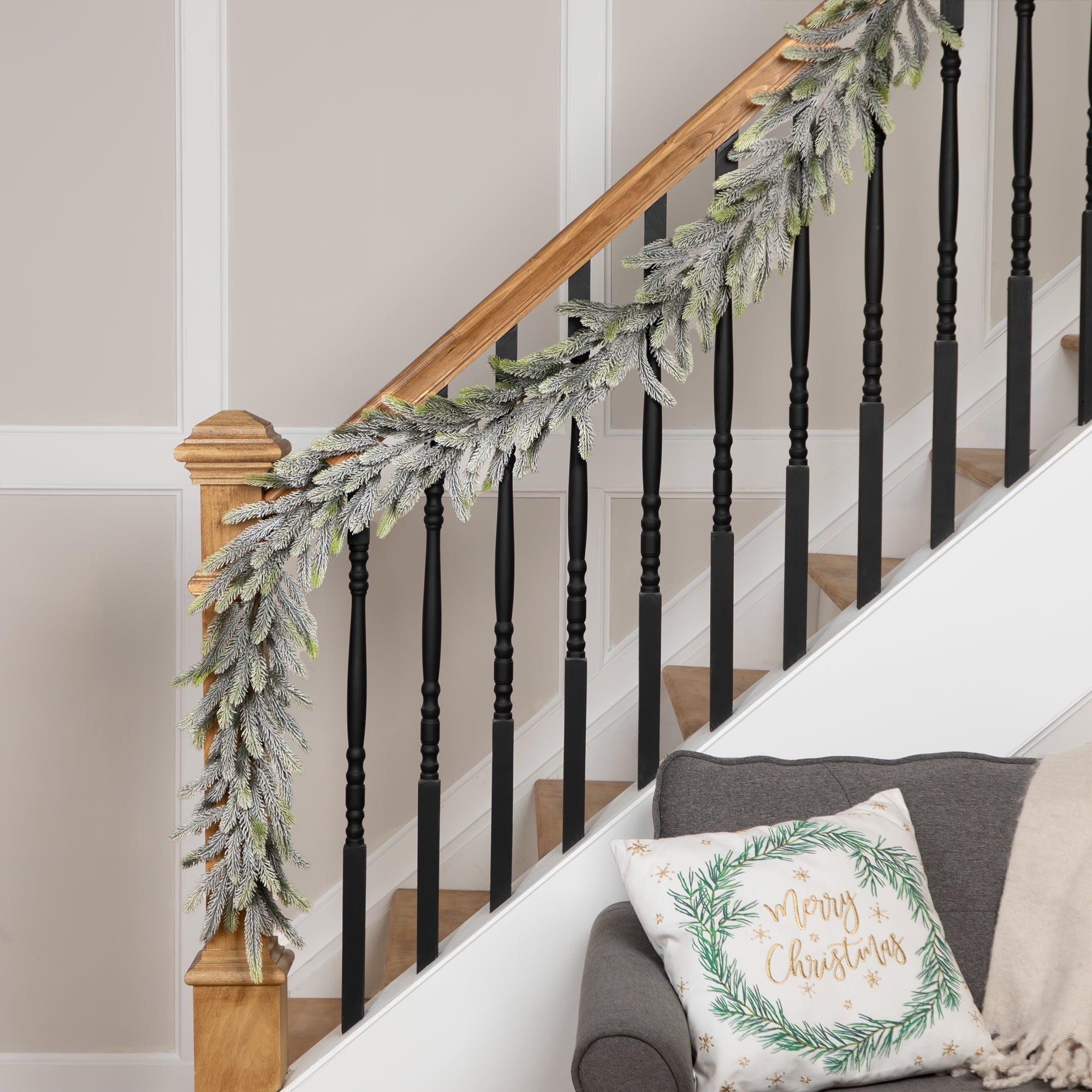 Northlight Frosted Pine Artificial Christmas Garland - 6' X 7" - Unlit