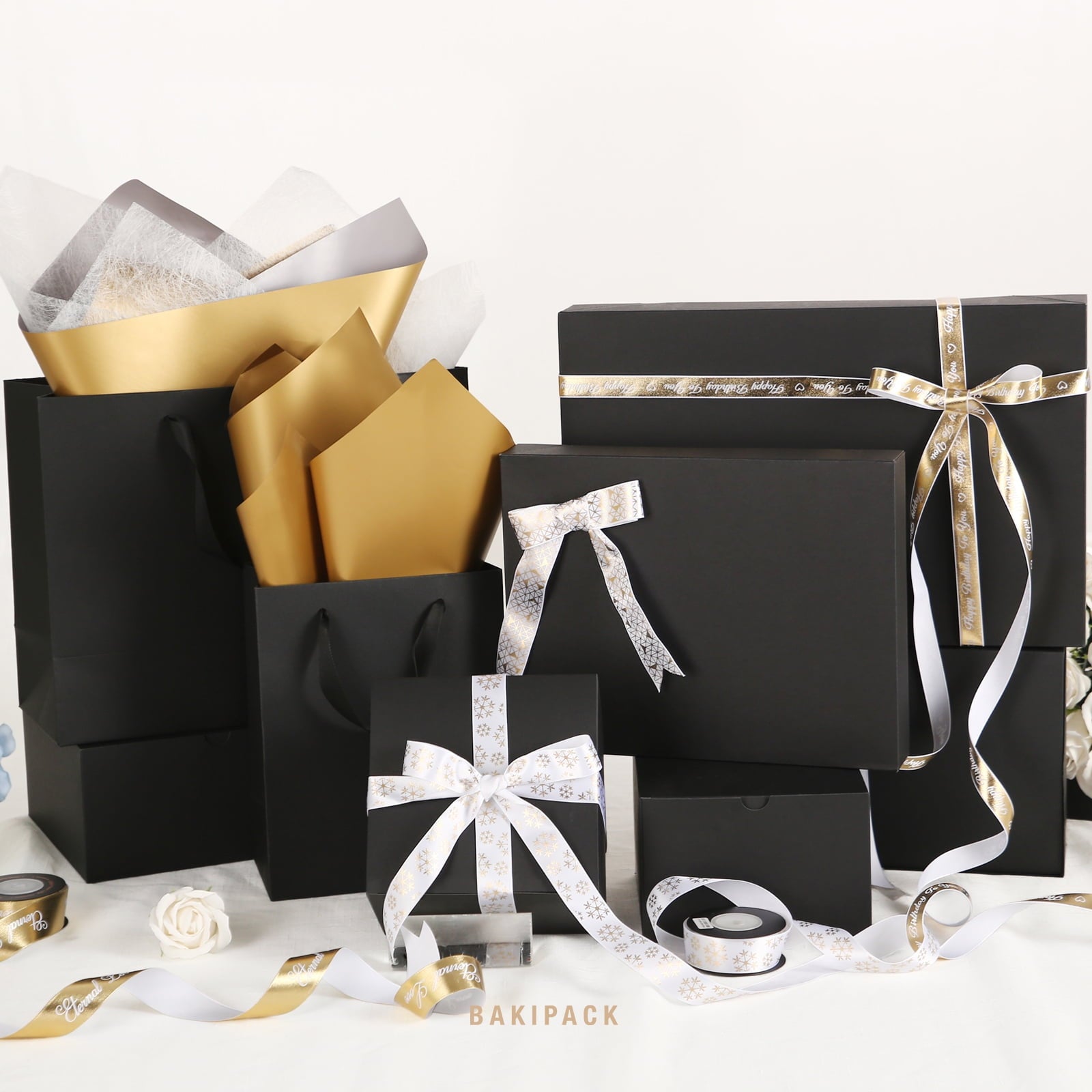 BAKIPACK 6 Extra Large Gift Boxes with Lids 17x11x2.5 inches Gift Wrap Boxes, Black Cloth Gift Boxes