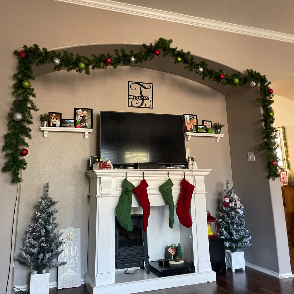 9' x 10" Pre-Lit Windsor Pine Artificial Christmas Garland - Clear Lights
