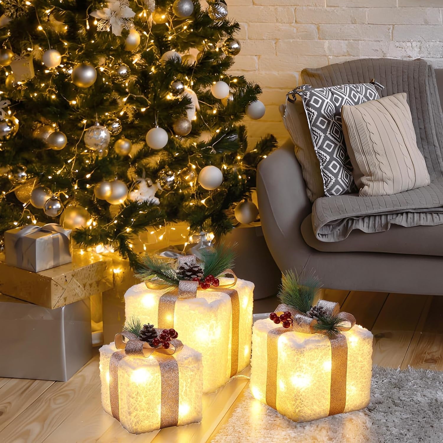Christmas Lighted Boxes Decorations, Quntis 8 Modes 3 Lighted Boxes, Champagne Gold Gift Boxes Christmas Decorations for Christmas Tree Indoor/Outdoor Clampsted Gift Box Three -Piece
