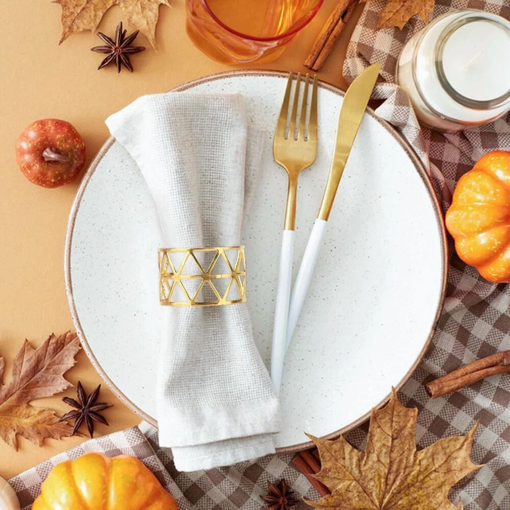 18 X Hollow Out Triangle Napkin Rings Table Decor Birthday Elegant Holiday Party