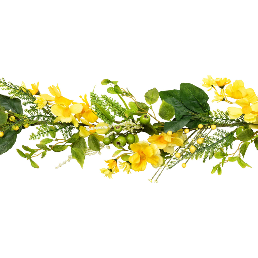 Northlight 5' Yellow Daisy and Berry Floral Spring Garland
