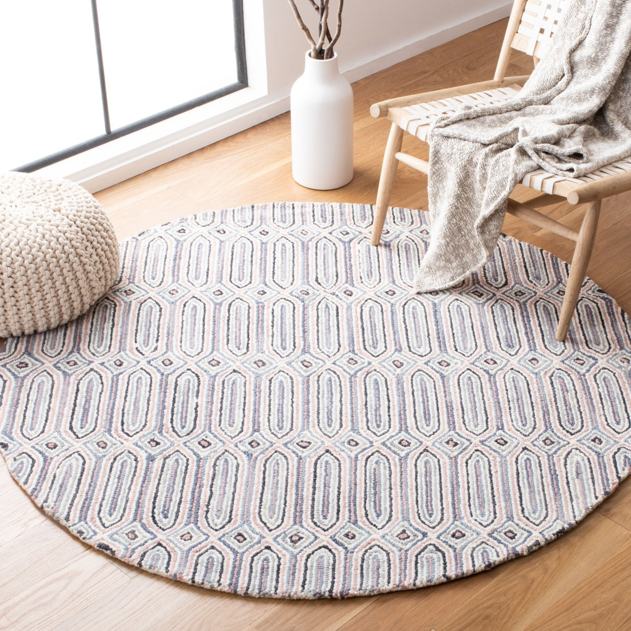 SAFAVIEH Micro-Loop Aisling Geometric Runner Rug, Pink/Grey, 2'3" x 7'
