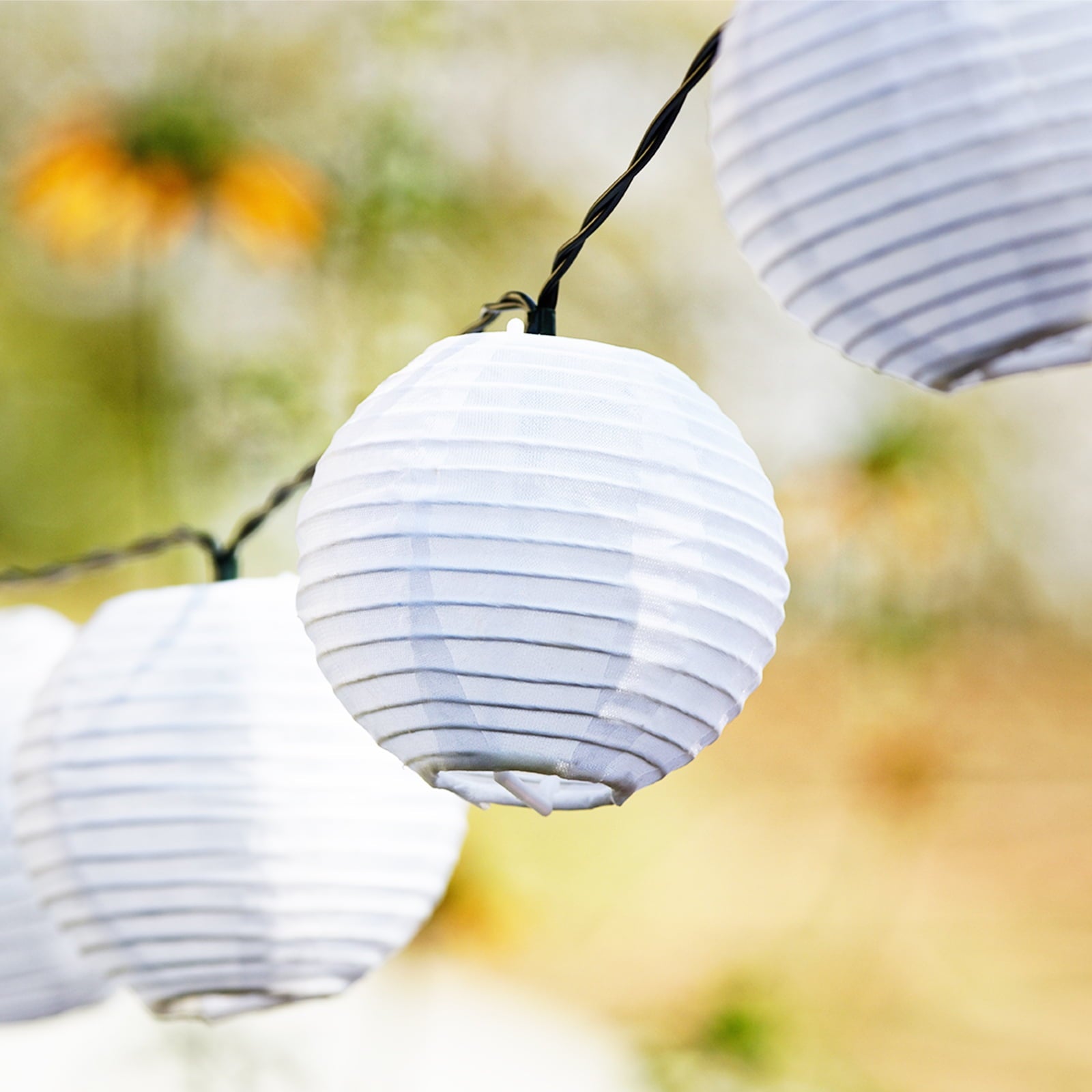 20 Pcs White Paper Lanterns Decorative Hanging Round Paper Lanterns Lamp For Anniversary Wedding Birthday Baby Shower Party Decoration Home Decor - No Lights