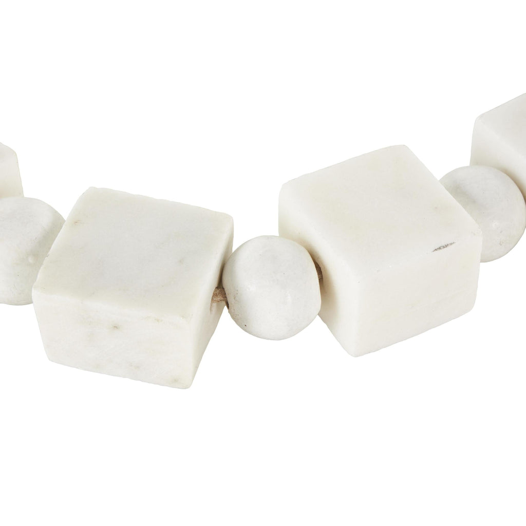 DecMode Handmade Square White Marble Garland with Tassel with Knotted Brown Jute