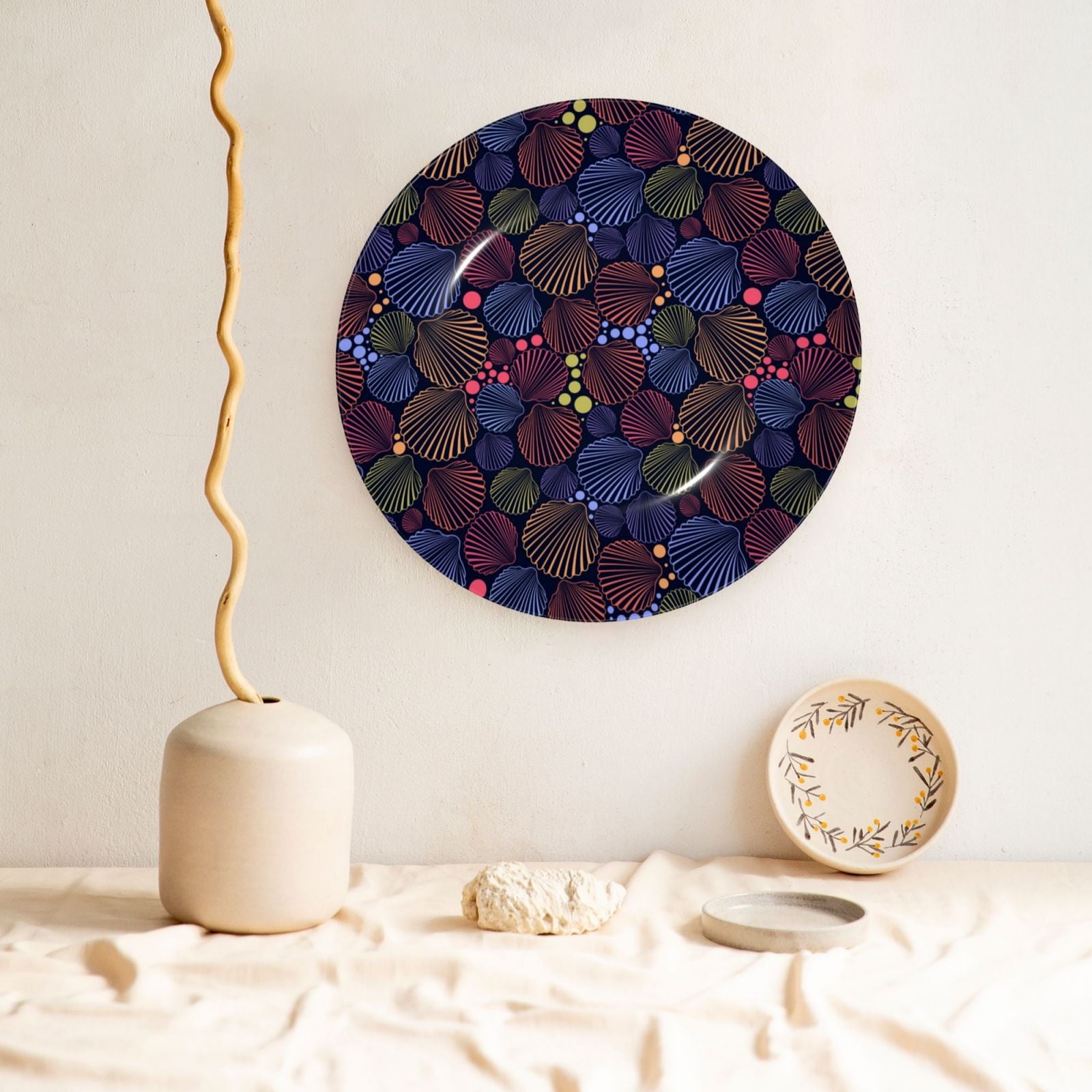 Cauagu Colorful Shells Print Bone China Decorative Plate, Wall Mount Plate Holiday Decor Decorative Ceramic Plates with Stand Elegant Household Plates Decorative-6in