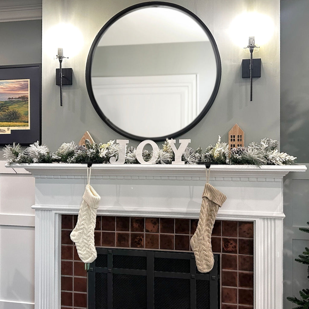 Fraser Hill Farm 6 Foot Mixed Pine/Pinecone Snowy Garland