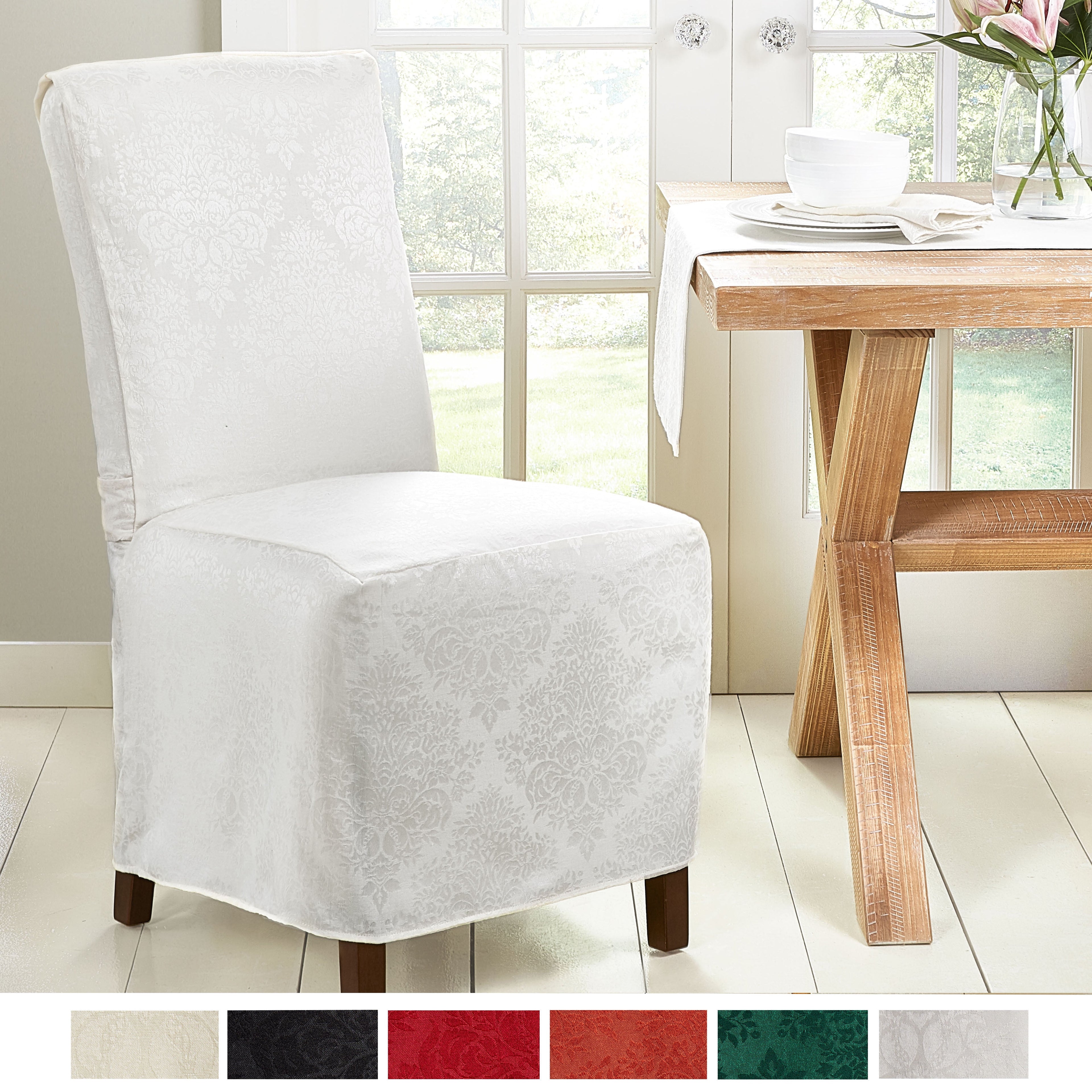 Town & Country Living Lexington Damask Tablecloth-Traditional/Stain Resistant/Machine Washable/Cotton Polyester Blend, 60"x102" Rectangle Red