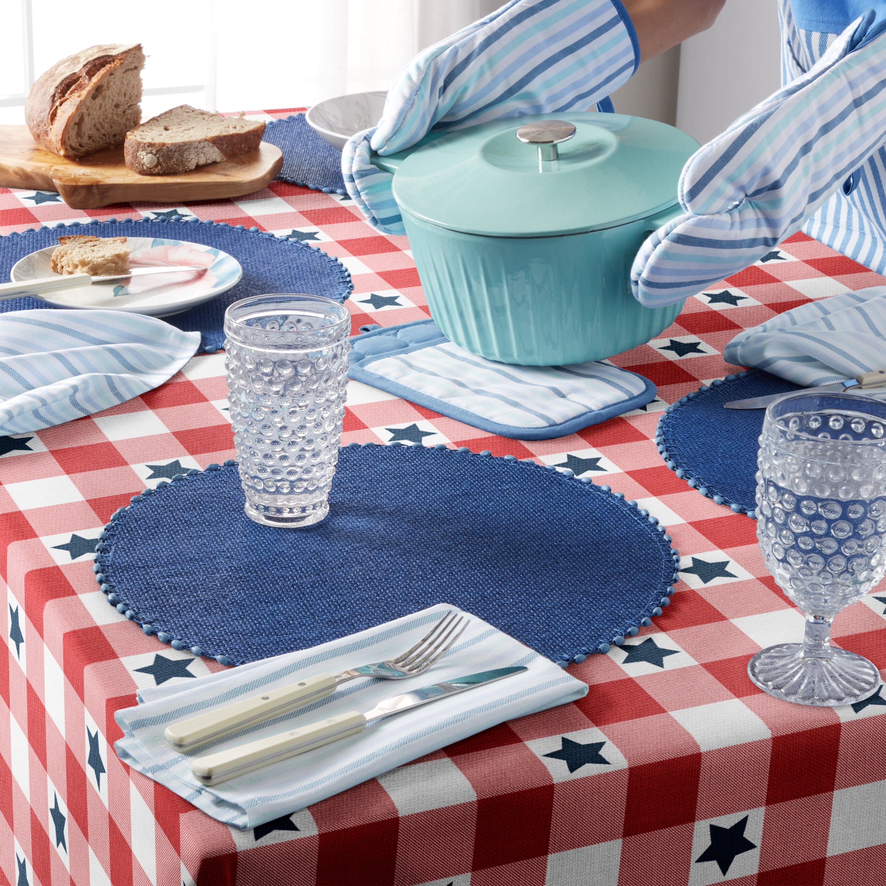 MARTHA STEWART Americana Star Gingham Plaid Indoor Tablecloth, Patriotic USA America Decor, Red/White/Blue, 60"x84"