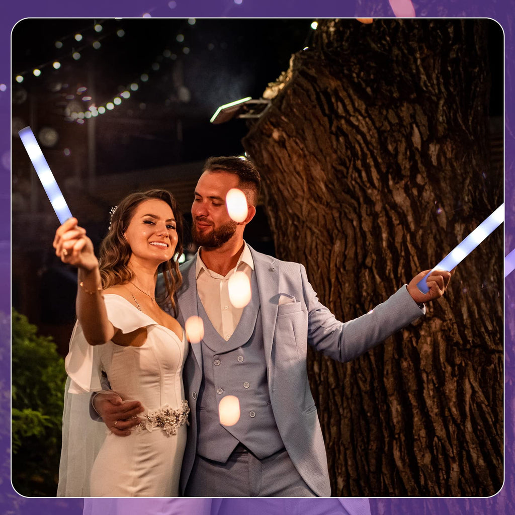 24 Pcs Led Foam Glow Sticks, 18 inch Light up Batons with 3 Modes Flashing Light up Stick White Glow Sticks for Wedding, Raves, Carnival, Concert, Halloween, Birthday Party, White