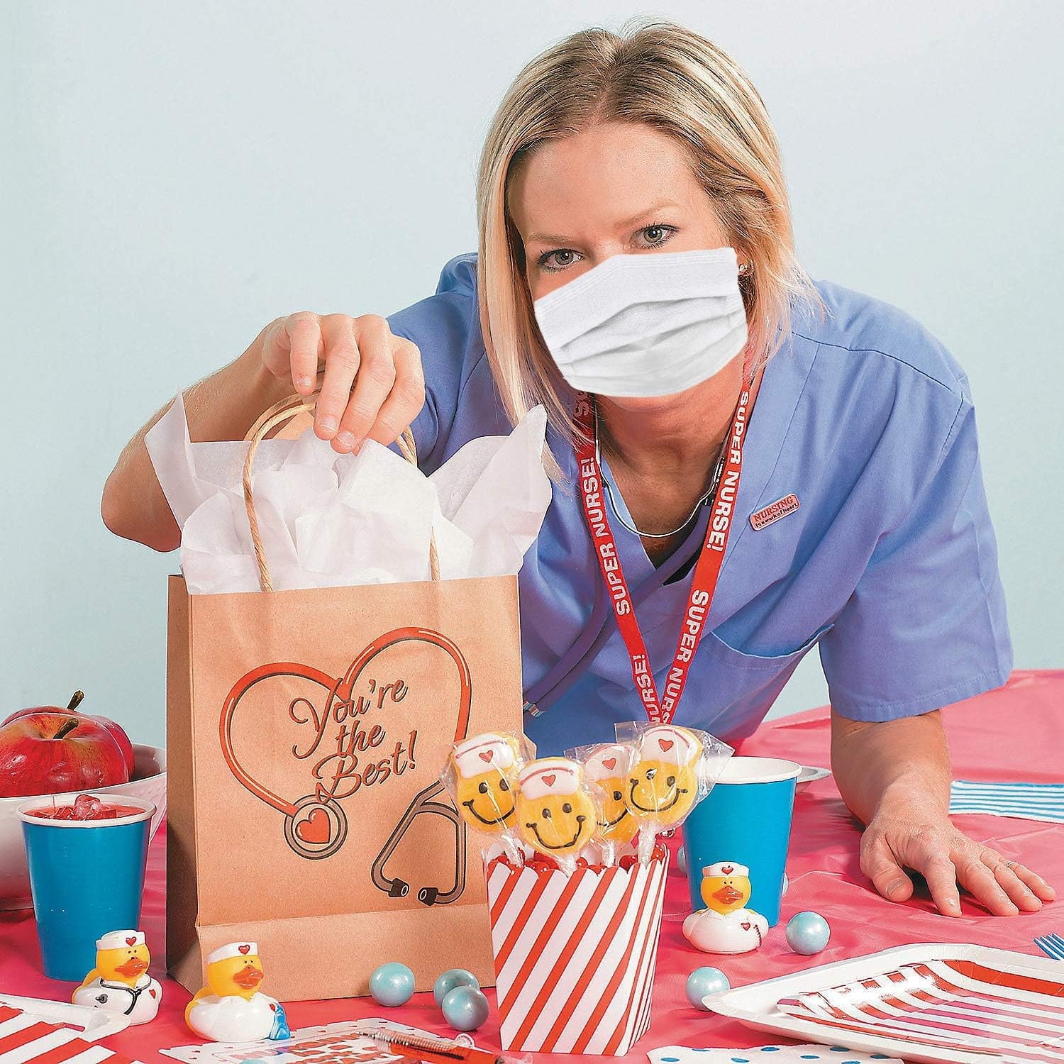 4E's Novelty Nurse Gift Bags 12-Pack, Kraft Paper for Appreciation