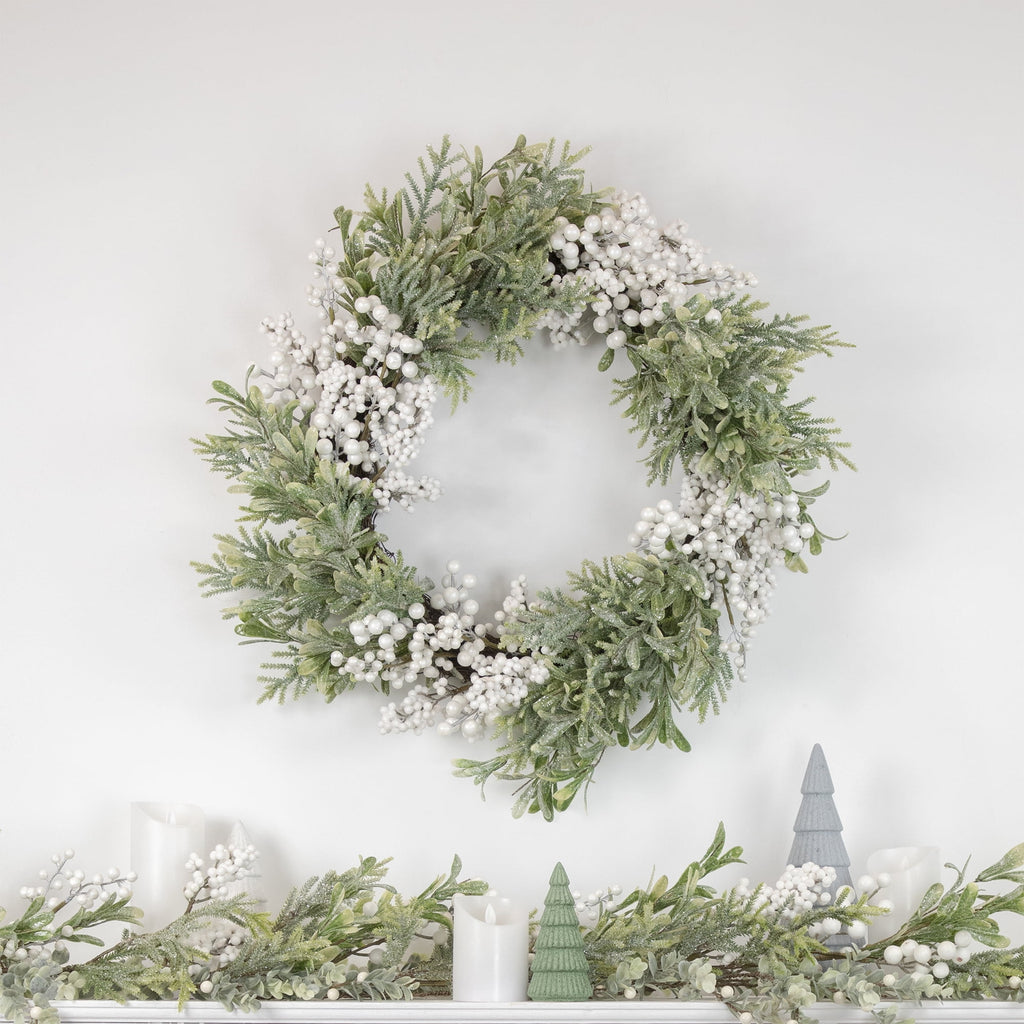 Northlight Berry Frosted Pine Unlit Garland, 11" (Green)