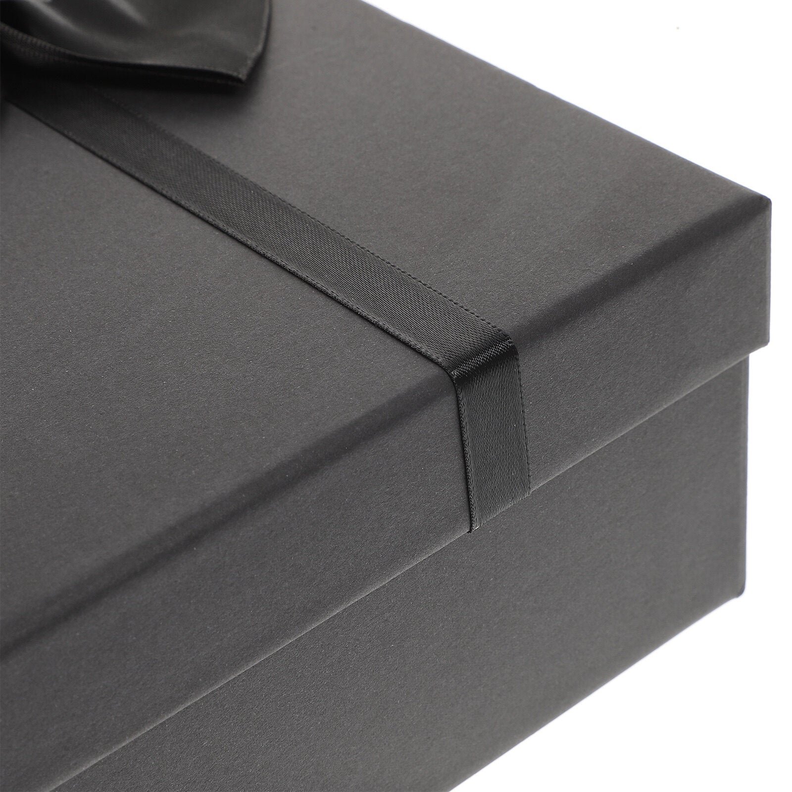 1Pc Christmas Gift Box Creative Present Package Case Paper Box (Black)
