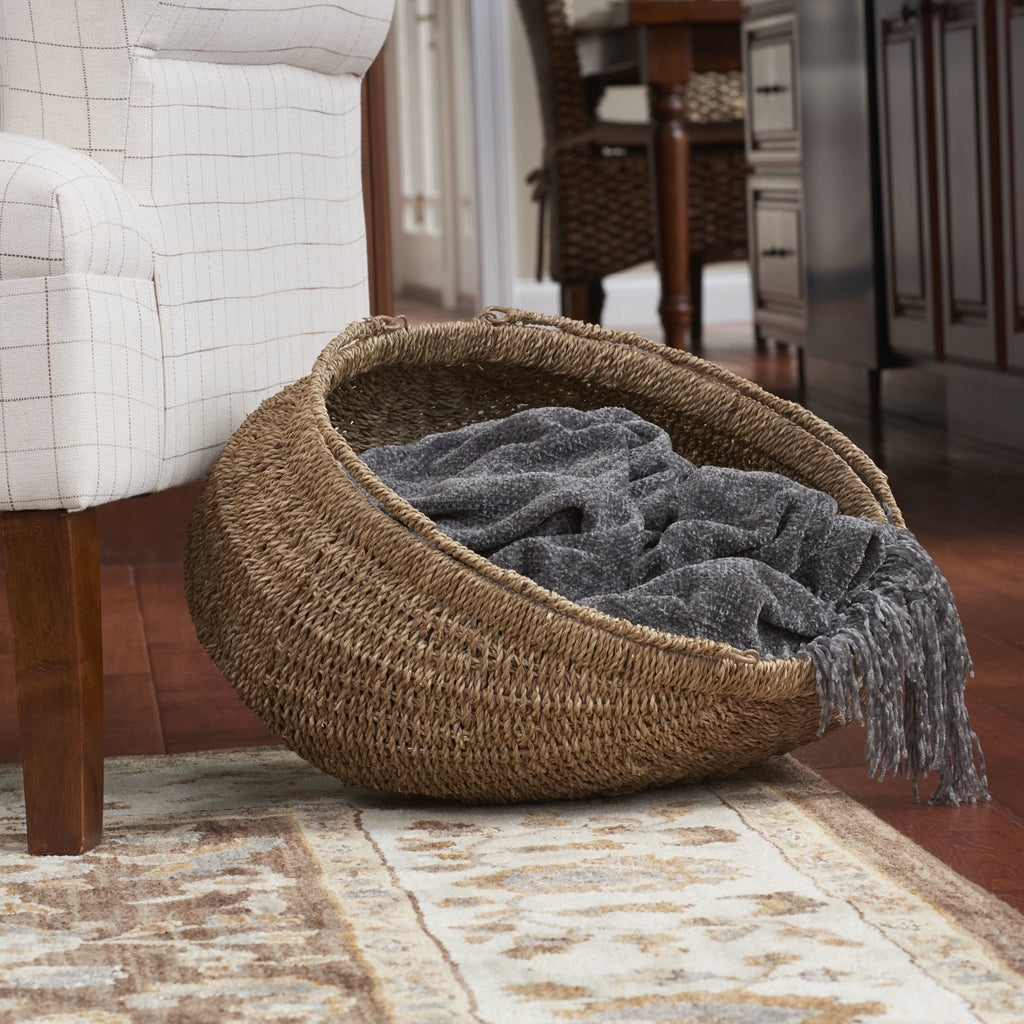 Household Essentials Seagrass Baskets, Set of 2 Decorative Baskets with Handles, Natural Seagrass with Wire Frame, Great for Decoration or Storage